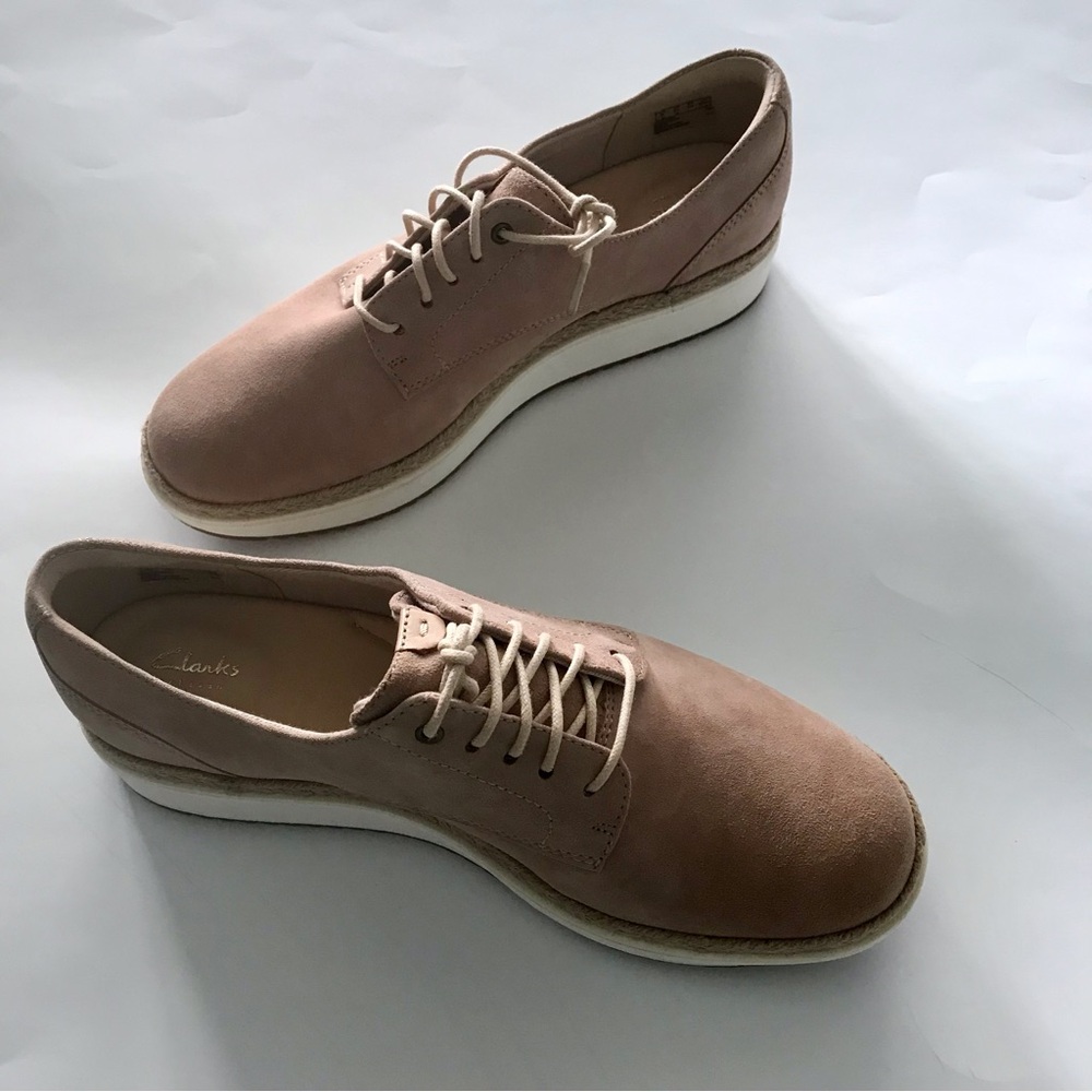 Clarks New Women's Tan Oxford Suede platform